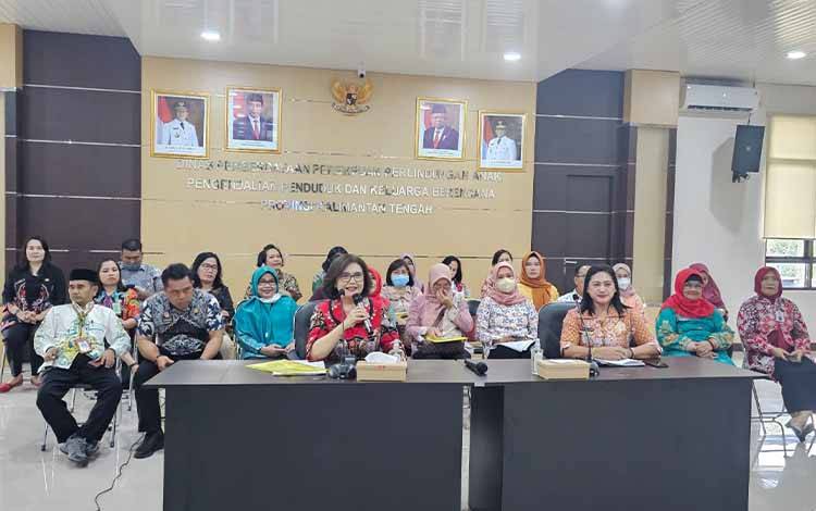 Pertemuan Tim Evaluasi Kabupaten/Kota Layak Anak (KLA) Tingkat Provinsi Kalimantan Tengah. (FOTO: IST)