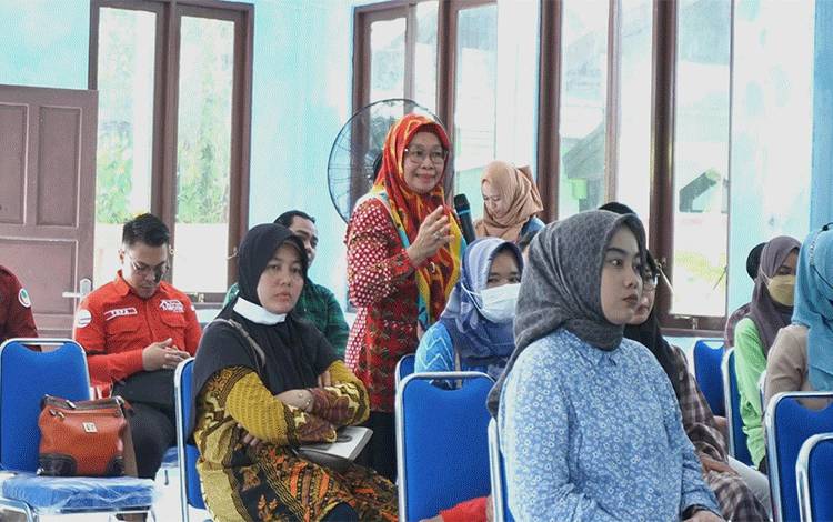 Pelaksanaan program Safari UMKM yang dilaksanakan oleh Klinik Bisnis baru-baru ini.(FOTO: Klinik Bisnis untuk Borneonews)