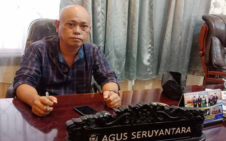 Wakil Ketua Komisi II DPRD Kabupaten Kotawaringin Timur, Agus Seruyantara, Selasa, 9 Mei 2023. (FOTO: DEWIP)