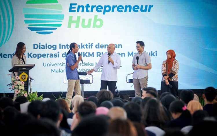 Menteri Koperasi dan Usaha Kecil Menengah (UKM) Teten Masduki saat memberi sambutan pada Enterpreneur Hub. ANTARA/HO-Kemenkop UKM