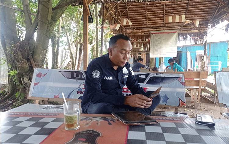 Ketua Tim Virtual Police Bidhumas Polda Kalteng Ipda H Shamsuddin (FOTO : HUMAS POLDA KALTENG)