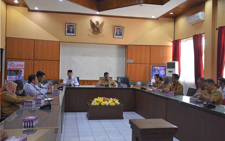 Rapat koordinasi persiapan penjemputan kedatangan jemaah haji Kabupaten Kapuas, Senin, 10 Juli 2023. (FOTO: IST)