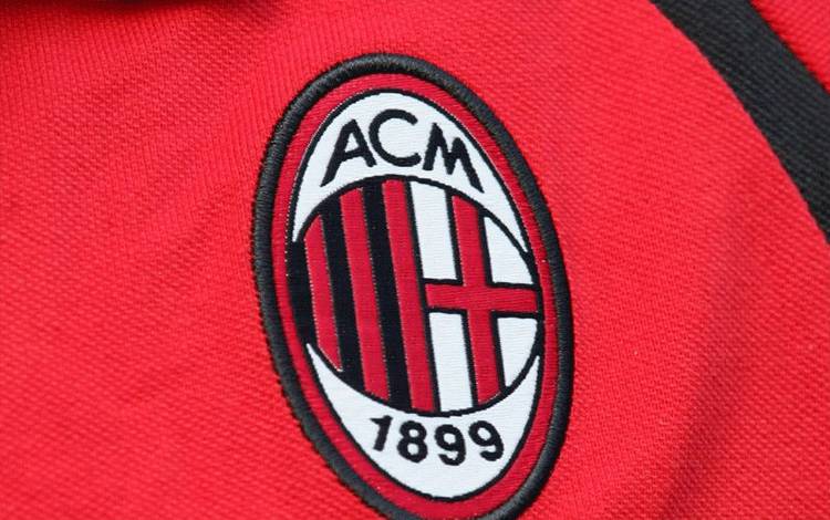 Logo AC Milan. ANTARA/AFP PHOTO/PACO SERINELLI