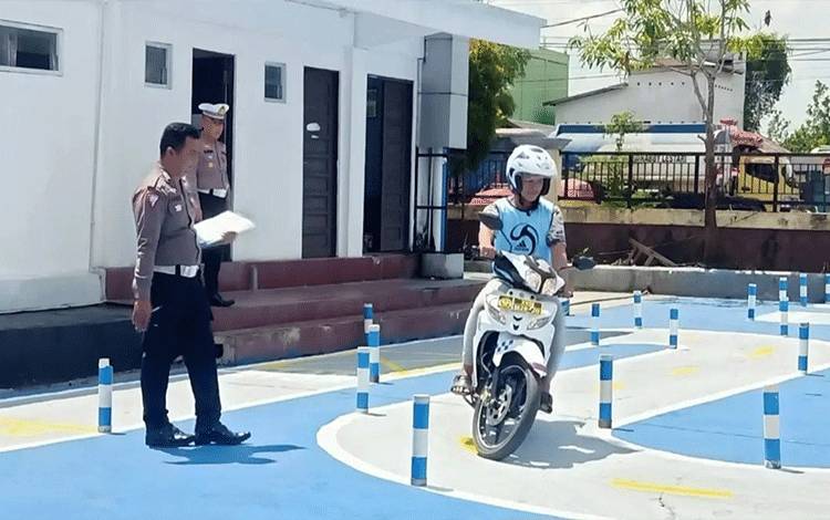 Lintasan baru ujian SIM C di Satlantas Polres Kapuas, Selasa, 8 Agustus 2023. (FOTO: IST)