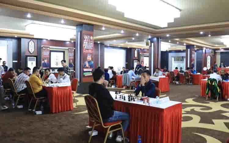 Suasana pelaksanaan kejuaraan PRA PON Catur Putra Zona Kalimantan-Bali. (FOTO: FERY)