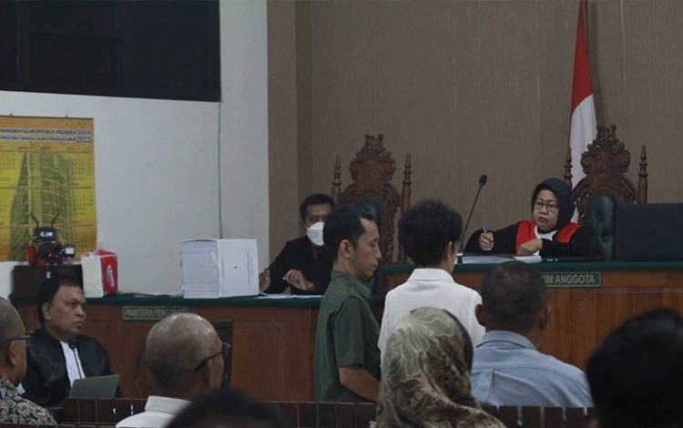 Saksi-saksi saat memberikan keterangan di Pengadilan Tipikor Palangka Raya, Selasa, 3 Oktober 2023 (Foto : Apriando)
