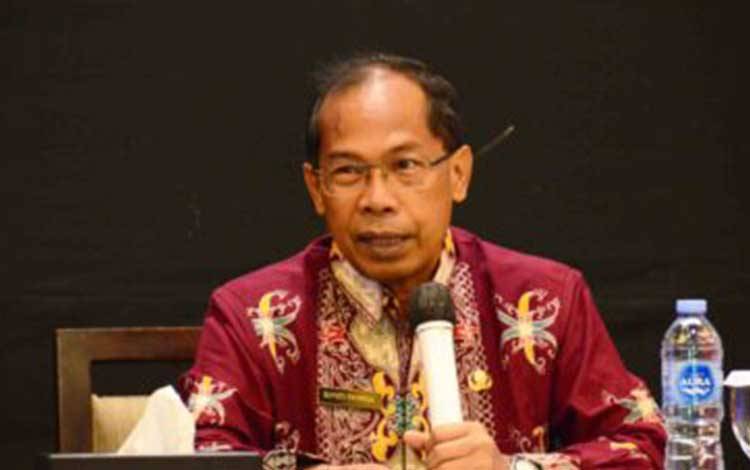 Kepala Dinas Kesehatan Provinsi Kalteng Suyuti Syamsul (Foto:Istimewa)