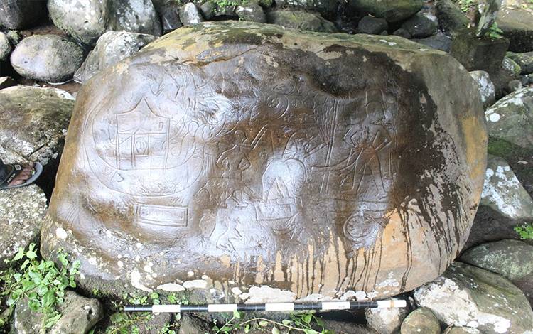 Batu Antik Lada di Kabupaten Murung Raya. (FOTO: DISBUDPAR KALTENG)