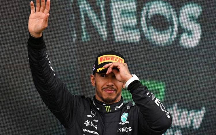 Pembalap Formula 1 dari tim Mercedes Lewis Hamilton (ANTARA/AFP/-NDREJ ISAKOVIC)