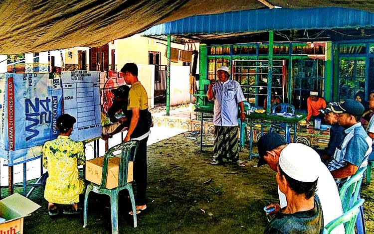 Suasana saat pemilihan Ketua RT di Desa Sei Jangkit, Kecamatan Bataguh. (FOTO: IST)