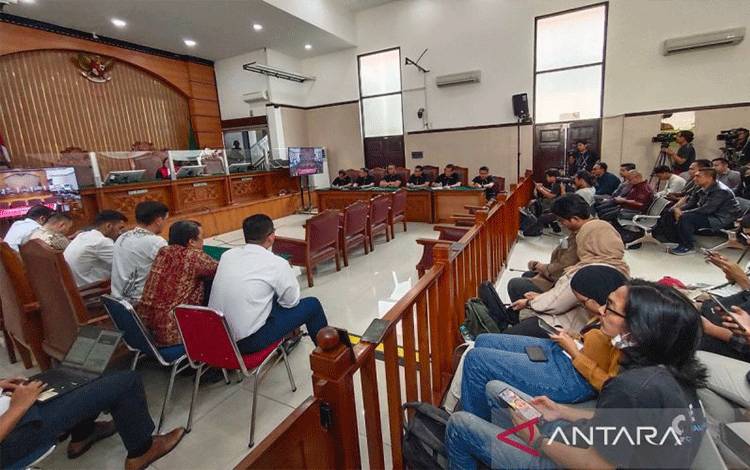 Suasana sidang putusan Praperadilan Firli Bahuri di Pengadilan Negeri Jakarta Selatan, Jakarta, Selasa (19/12/2023). ANTARA FOTO/Bayu Pratama Syahputra.