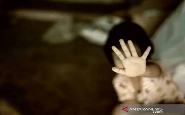 Ilustrasi - Pelecehan seksual terhadap anak. ANTARA/Andre Angkawijaya.