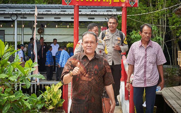 Anggota DPRD Palangka Raya, Khemal Nasery mengikuti Musrenbang di Wisata Tahai. (FOTO: IST)