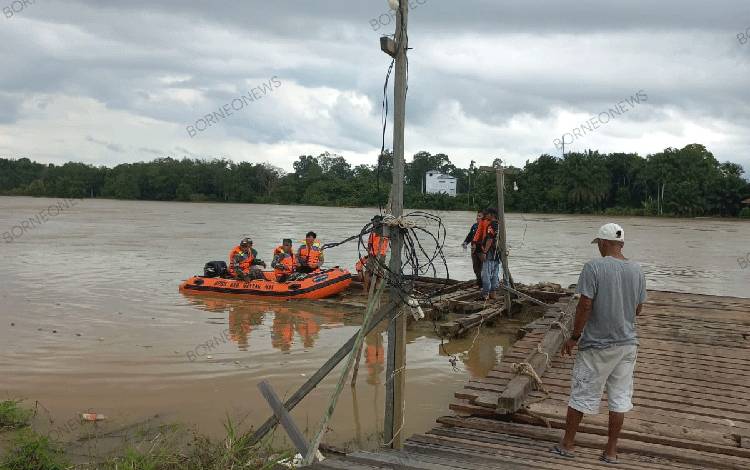 Tim gabungan sedang melakukan pencarian kepada satu orang yang diduga tenggelam di sungai Kahayan, Sabtu, 9 Maret 2024. (FOTO: ist*