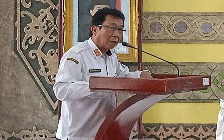 Sekretaris Daerah Kabupaten Barito Timur Panahan Moetar membuka Forum Gabungan Perangkat Daerah (FGPD) di Aula Bappelitbangda Barito Timur, Rabu, 13 Maret 2024. (FOTO: DISKOMINFOSANTIK BARTIM)