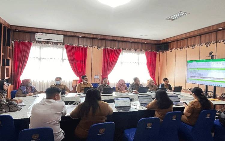 Rapat paparan terkait Prosedur AnalitisLKPD di Ruang Rapat 2 Inspektorat Daerah Provinsi Kalteng. (FOTO: IST)