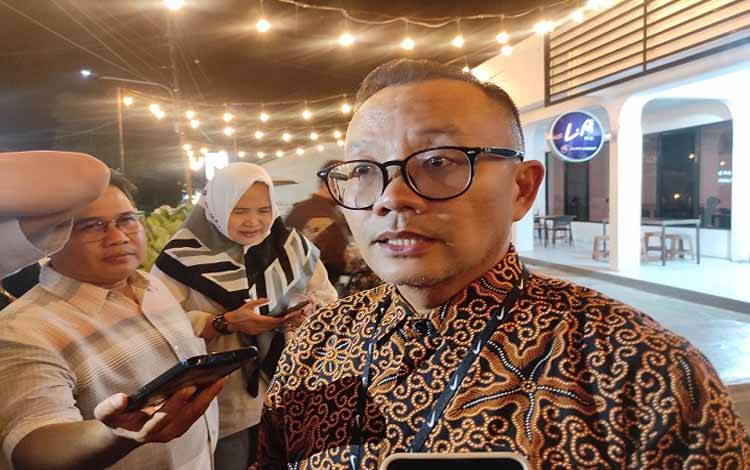 Kepala Otoritas Jasa Keuangan atau OJK Provinsi Kalimantan Tengah, Otto Fitriandy.(FOTO: TESTI PRISCILLA)