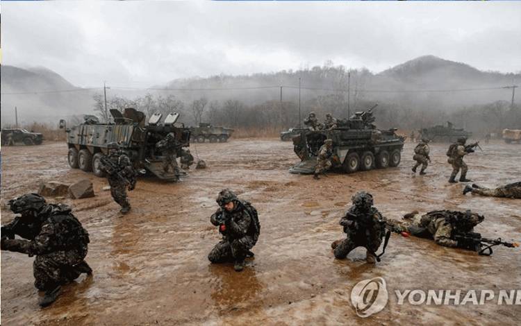 Suasana latihan militer gabungan Korea Selatan dan Amerika Serikat di Mugeon-ri training ground, Paju, Provinsi Gyeonggi pada Jumat (13/1/2023). (ANTARA/HO-Yonhap)