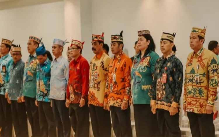 Suasana saat pelantikan pelantikan dan pengambilan sumpah/janji pejabat pimpinan tinggi pratama di lingkup Pemkab Kapuas pada Kamis, 18 April 2024. (FOTO: IST)