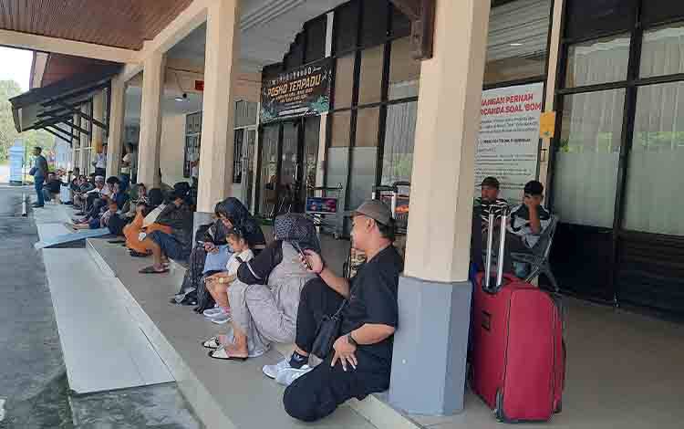 Suasana Bandara Iskandar Pangkalan Bun. (FOTO: DANANG)