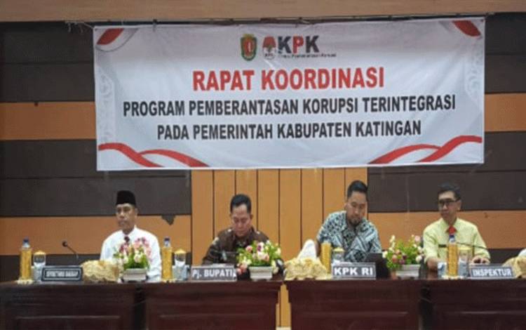 Pj Bupati Katingan, Saiful mengikuti rakor pemberantasan korupsi bersama pihak perwakilan KPK RI, Kamis, 25 April 2024.