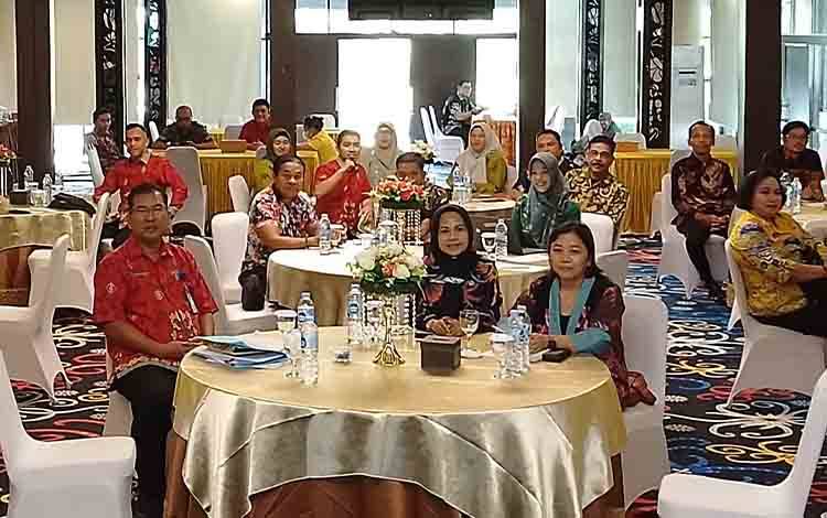 Peserta Sosialisasi Penerapan Pasar Ber-SNI di Hotel Aurilla Palangka Raya. (FOTO:ABH)