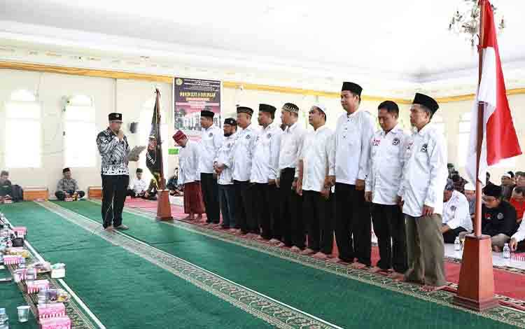 Pelantikan Pengurus Dewan Pimpinan Wilayah Juru Sembelih Halal Prov. Kalteng Periode 2024 - 2029 di Palangka Raya. (FOTO: FERY)