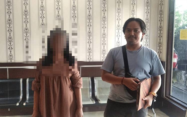 Berkas Perkara Perempuan 48 Tahun Pencuri Uang Rp50 Juta Milik Lansia di Palangka Raya Dilimpahkan ke Kejaksaan