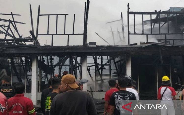 Polres Barsel Selidiki Kasus Hotel Anna Terbakar