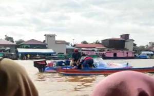 Perahu Mesin Tenggelam di DAS Barito, 4 Warga Sapala Berhasil Diselamatkan