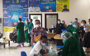 Ketua DPRD Palangka Raya Ingatkan Warga Jujur Saat Pemeriksaan Vaksinasi Covid-19