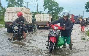 Ruas Jalan Trans Kalimantan 11 Batola Kalimantan Selatan Masih Terendam Banjir, Begini Kondisinya