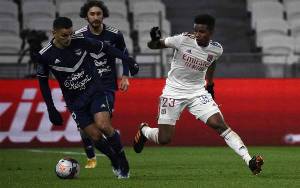 Lyon Puncaki Llasemen Liga Prancis Berkat Kemenangan 2-1 atas Bordeaux