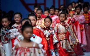 Kelahiran Baru 2020 China Turun 15 Persen di Tengah COVID-19