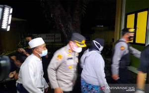 Keluarga Jenazah Terduga Teroris Datangi RS Polri Kramat Jati