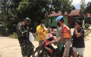 Tim Gabungan Awasi Pemberlakuan PPKM Mikro di Desa Tuyun
