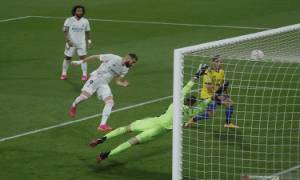 Dua Gol Benzema Antarkan Real Madrid Puncaki Klasemen Liga Spanyol