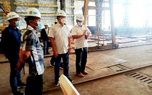 Bupati Barito Utara Tinjau Pabrik Baja di Jawa Barat
