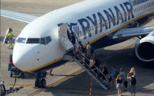 Ryanair Sebut Belarus Tolak Permintaan Pilot untuk Hubungi Maskapai