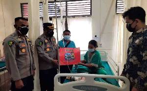 Rumah Sakit Bhayangkara Gelar Operasi Bibir Sumbing Gratis