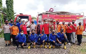 BPBD Damkar dan PDIP Barito Timur Gelar Simulasi Penanggulangan Kebakaran