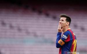Perpanjangan Kontrak Messi Tertunda Aturan Finansial La Liga