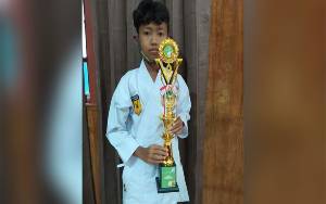 Siswa MIN 1 Kapuas Raih Juara 1 Lomba Karate pada KOSN Kabupaten