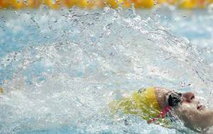 Perenang Australia Kaylee McKeown Rebut Emas di Olimpiade Pertamanya