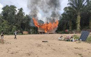 Kamp Karyawan Kebun Desa Suja dan Bakonsu Diduga Dibakar Orang Tidak Dikenal 