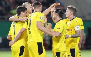 Hattrick Haaland bawa Dortmund Lalui Mulus Piala Jerman