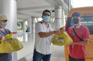 Seluruh Sopir Taksi Bandara Tjilik Riwut Sudah Vaksin Covid-19
