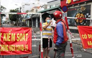 Vietnam Perketat Lockdown, Warga Ho Chi Minh Borong Bahan Pokok