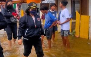 Minta Korban Banjir Dibantu Sembako Hingga Petugas Kesehatan