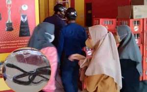 Restoran Cepat Saji di di Sampit Kedatangan Tamu Tak Diundang
